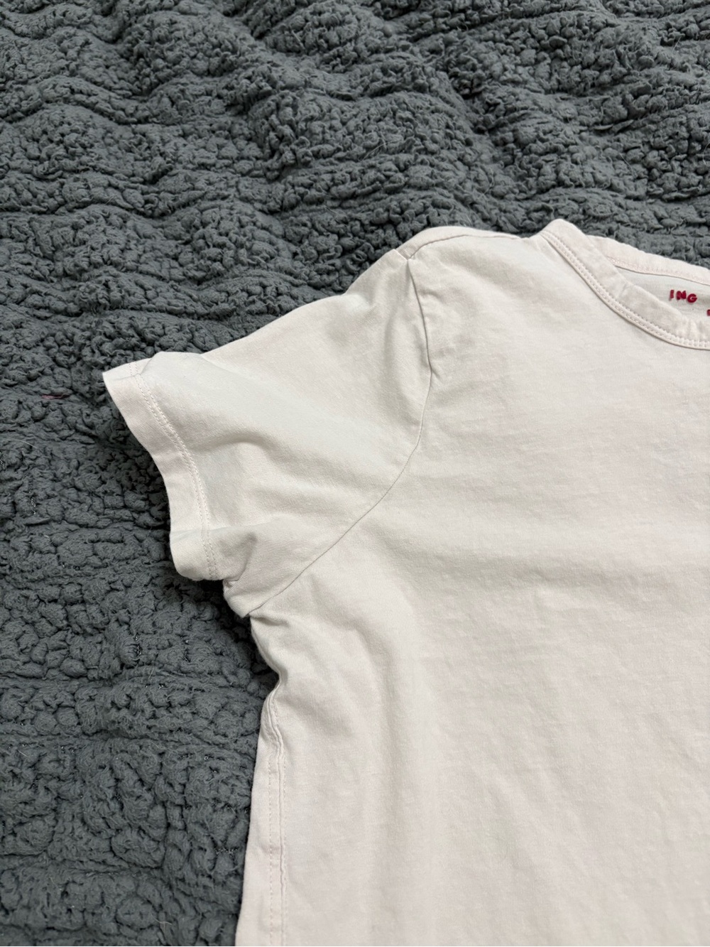 INGRID & ISABEL | 3 Maternity T-Shirts - Picture 5 of 8